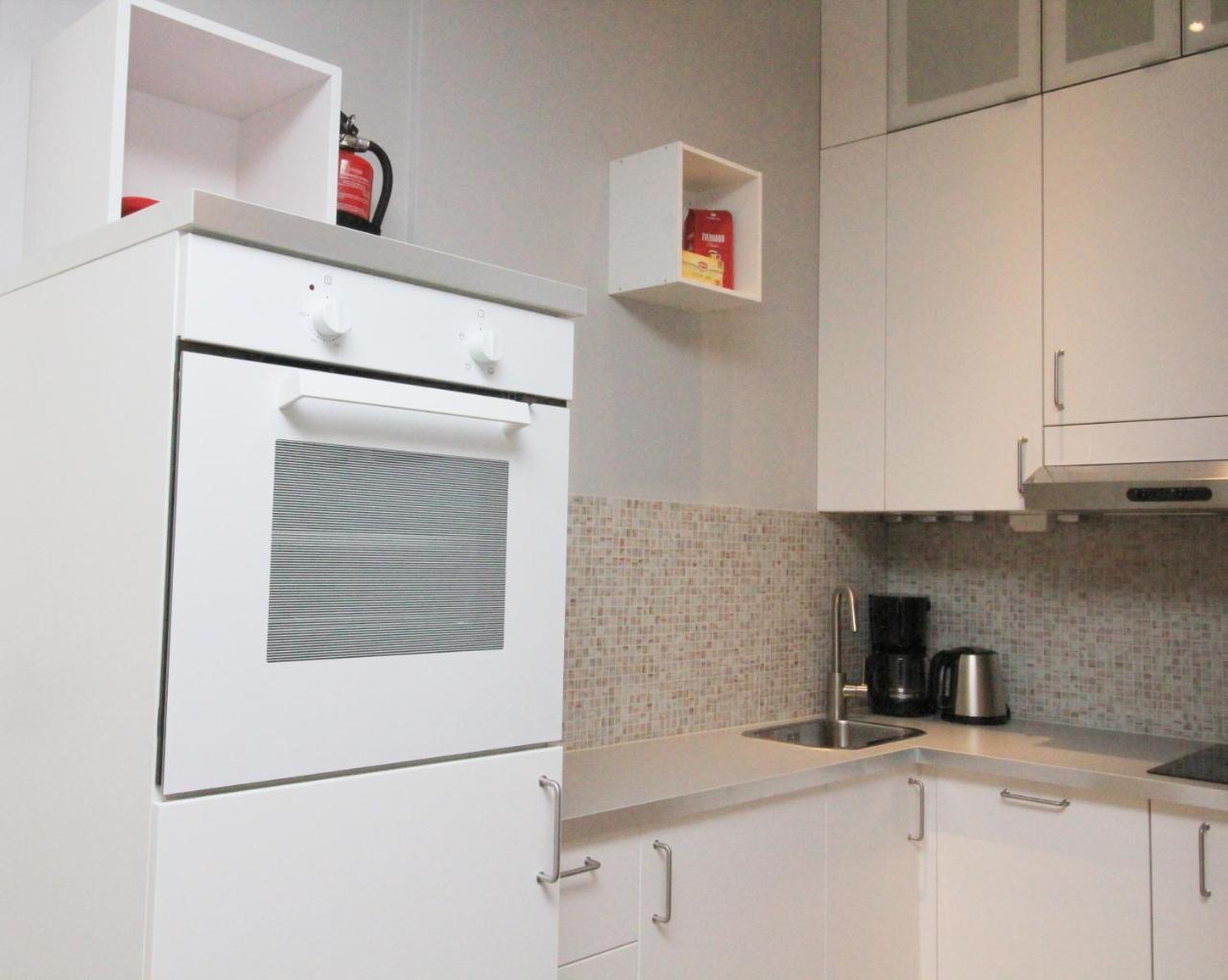 Nordic Host - City Center 2 Bed / 2 Bath - Skippergata - 3 Minutes From Station Oslo Buitenkant foto